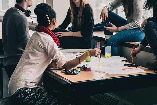 Úspěšné příběhy studentů, kteří využili LinkedIn k nalezení pracovních příležitostí