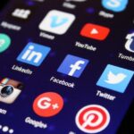 Sociální sítě a vztahy: 7 tipů, jak posílit partnerství online